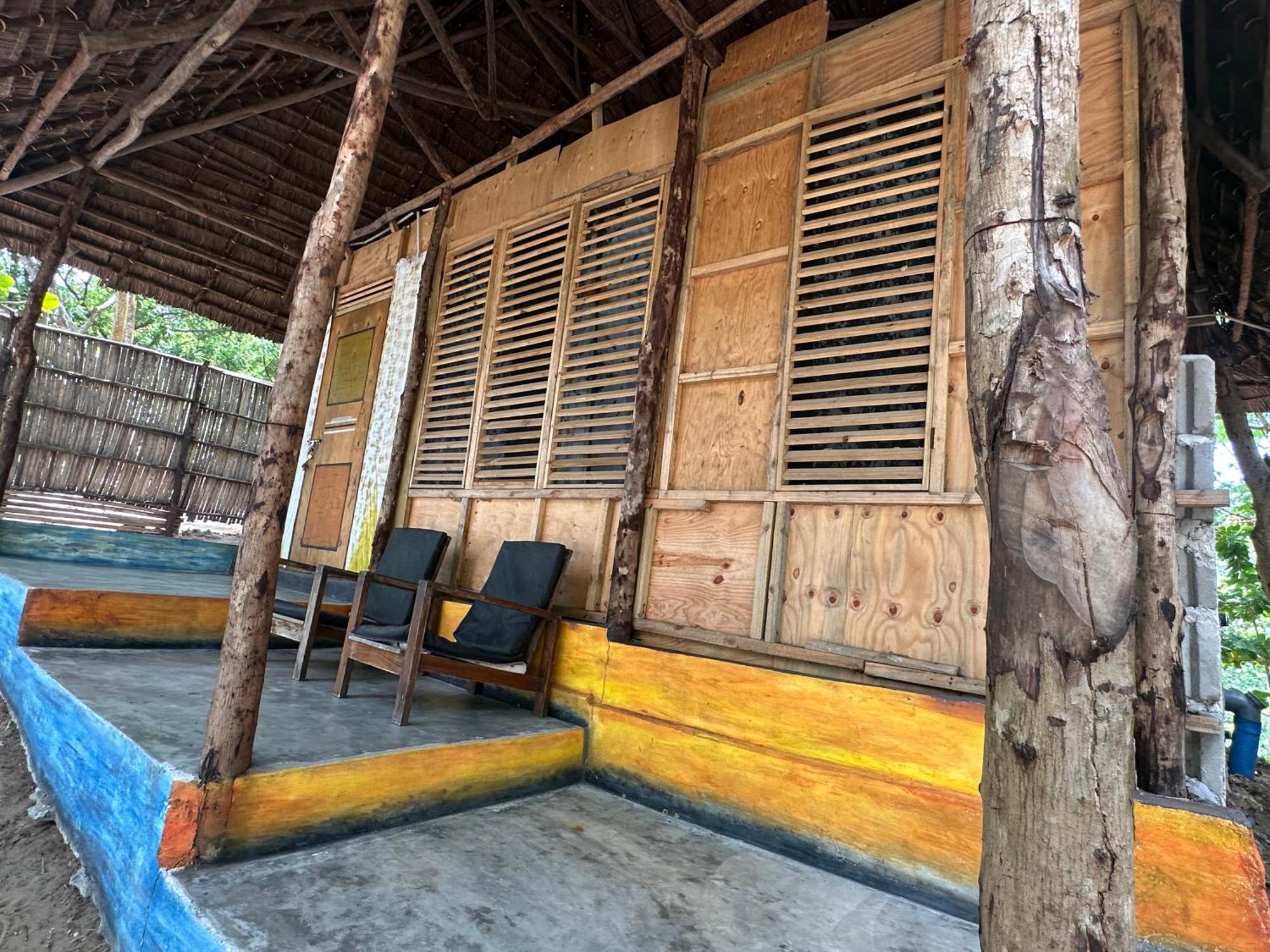 Maweni Beach Bungalows Kilindoni Exterior photo