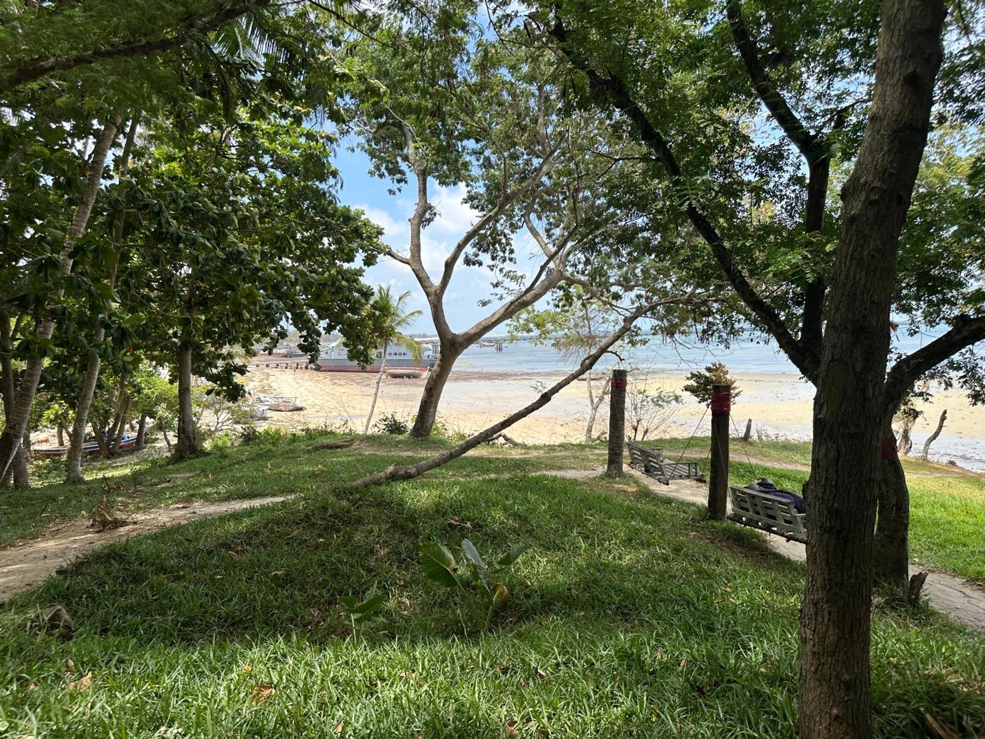 Maweni Beach Bungalows Kilindoni Exterior photo